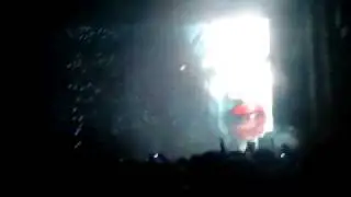 The Chemical Brothers - do it again - horse @ Ar&egrave;nes de Nimes 06/07/11