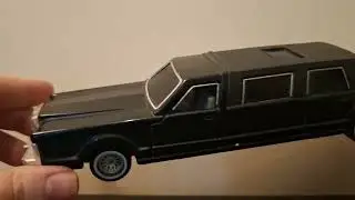 Quick Diecast Review Episode 50!!!! Vintage majorette Lincoln limo Edition 