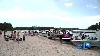 Virginia Beach holds first boat church experience