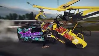 WRECKFEST | CAMPER BATTLE | GET FIRST DEVASTATING | BANGER RACING