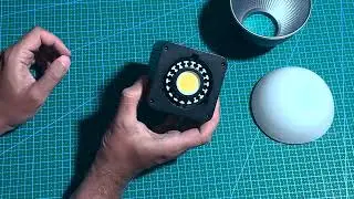 Распаковка дешевого осветителя с аккумулятором Ulanzi L023 40W Pro