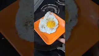 Half boiled egg omelette recipe #egg #halffryegg #halfboiledegg #breakfast #cooking #foodie #food #