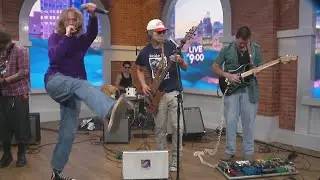Degenerate Breakfast Performs 