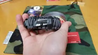 The Camper Strap - an outdoors survival kit paracord bracelet