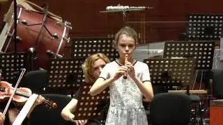 John Baston: Concerto for recorder  No. 2 in C major - Flóra Bagi