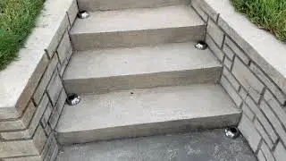 Solar step lights
