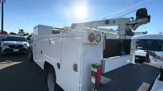 10,000 mile, 2005 Ford F550 ￼Diesel Mechanics Truck, 6000 LB crane, Quincy air compressor ￼￼