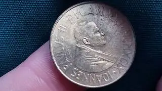 CITTA DEL VATICANO  200 LIRE 1999  (coins value on description section)
