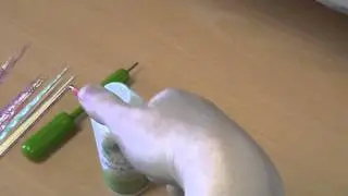 Paper Bead Girl Glue Tip