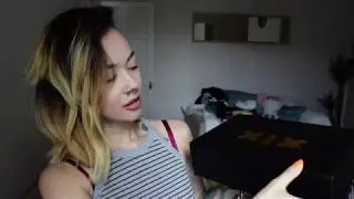 What is in Jennifer's (Fox)Box?