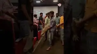 Crazy fan moment on raja saab entry #rajasaab #southmovie #horrorcomedy #prabhas #shorts #thenocap
