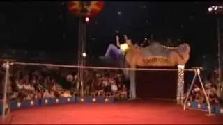 Slack Line Backflip: 2007 Big Top Tour