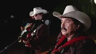 LOS LEONES DEL NORTE CABELLOS LARGOS