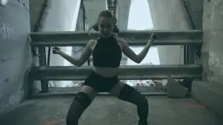 Chelliko - Gogo Dance - Voltage