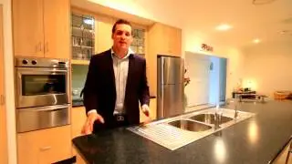 SCOTT WADE - 5 Robert john Circuit, Coral Cove - Location Property Agents
