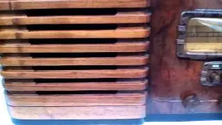 Antique 1940 Coronado Model 907 Tabletop Wood Tube AM Radio Restored & Working!
