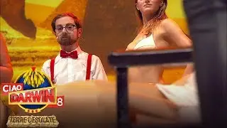 Ciao Darwin 8 - Davide e Golia a spasso nel tempo: Basic Instinct