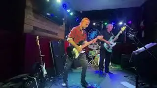 Railroad -Treat Her Right (Roy Head cover )