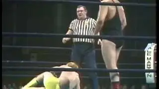 World Of Sport - Mal Sanders vs Sid Cooper pt.2