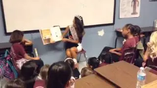 Miss Las Vegas US 2014, Lisa Song Sutton reading volunteer