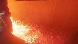 This is how clinker looks like when drops into the clinker cooler from kiln cement industry