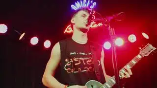 Basket Case - Green Day: @Amicis Pizza and Grill