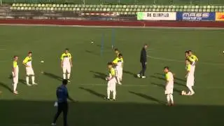 Trening igre v napadu –usmerjenost skozi sredino