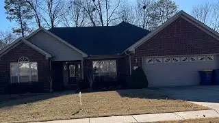 74 Lakeland Dr., Cabot AR 72023 - Large 3br 2ba  w/separate den and lake view.