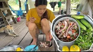 ตำเหลาทะเลสู่แม่กิน แม่บอกอร่อยติดใจเลย🇱🇦