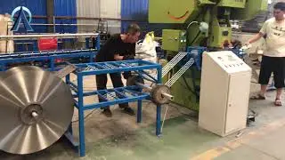 Concertina razor wire machine