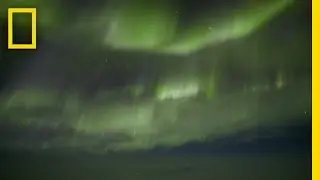 See the Beauty of the Northern Lights From a Plane's Cockpit | National Geographic