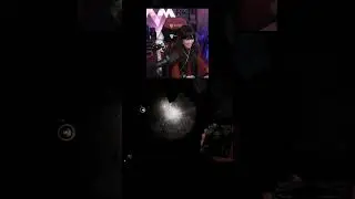 Pulling cards while everyone dies - rip headphone users
