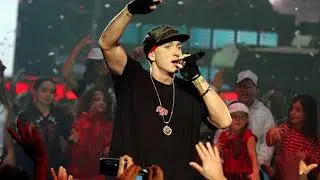 Eminem - Puke (Full Song)