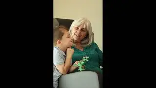 8454 TOPRO Comfort Plus Lady with grandson HEIGHT FORMAT
