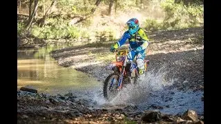 Darren Smart dons NEW Riding Gear for the Transmoto 6 Hour - Aug 2018