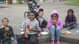 Ministry in Motion with Beverlys Hearty Slice. Showing the Love of Christ on the streets!