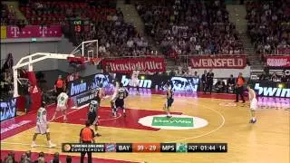 Dunk of the Night: Othello Hunter, Montepaschi Siena