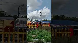ICF Coaches Fly By🎥 | Pure Indian Railways Vibes #indianrailways #railworks | #kerala V2 #trainsim