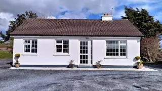 Murty's Cottage in Keeraunbeg, Carraroe, County Galway, Ireland