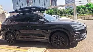 The BYD Song PLUS DM is equipped with the NEUMANN 307s roof rack, the G5 - style roof box