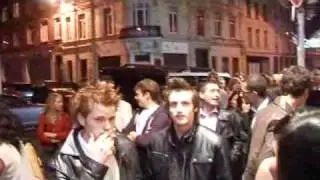 REPORTAGE LIFE IS A PARTY 