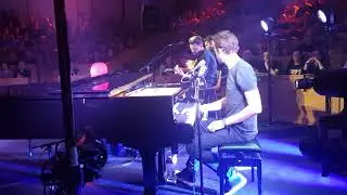 editors showcase studio Brussel  ' Violence '