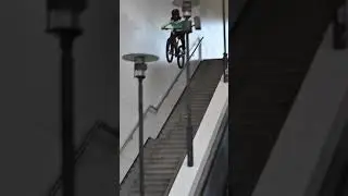 Stair Gap Crash 🤕