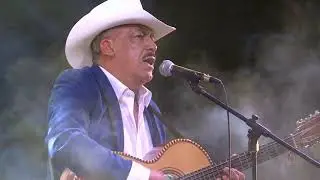 pase y pase - Los Más Buscados de México