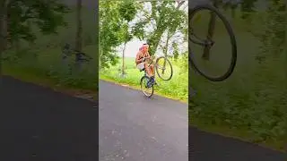 please subscribe kar do. 😍😍.@bitoll rider.#cycling .