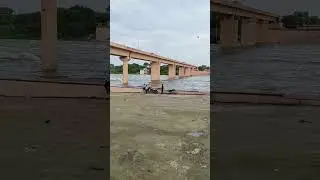 Kota mein Chambal nadi ka raudra roop. Paani mein doob gya Nayapura pul. #kota #flood