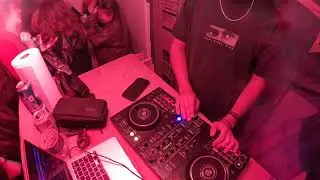 Frat party DJ set