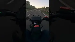KTM 690 SMCR MOTORWAY BLAST | Austin Racing Exhaust 🔊 #ktm690 #austinracing #bikelife #supermoto
