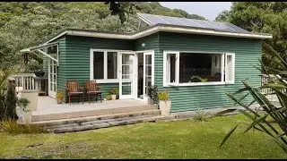 Muriwai Eco-Bach, Mulberry Grove, Tryphena, Great Barrier Island, New Zealand