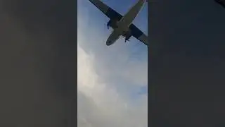 Airplane lands at Batumi airport (and flies above me)